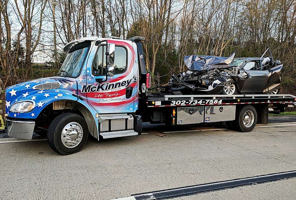 Mc Kinneys Towing & Road Services | 5336 N Dupont Hwy, Dover, DE 19901, USA | Phone: (302) 734-7584