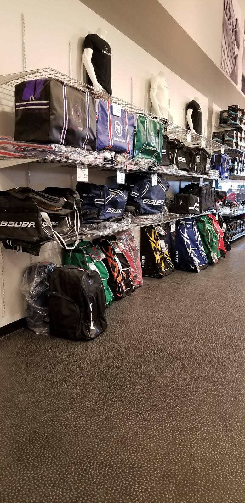 Pure Hockey | 686 E Big Beaver Rd, Troy, MI 48083, USA | Phone: (248) 528-2003