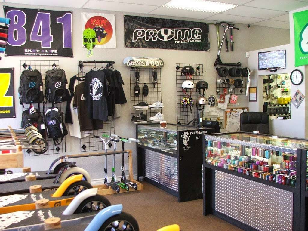 Aces & Eights Scooters | 42116 50th St W, Lancaster, CA 93536, USA | Phone: (661) 579-6254