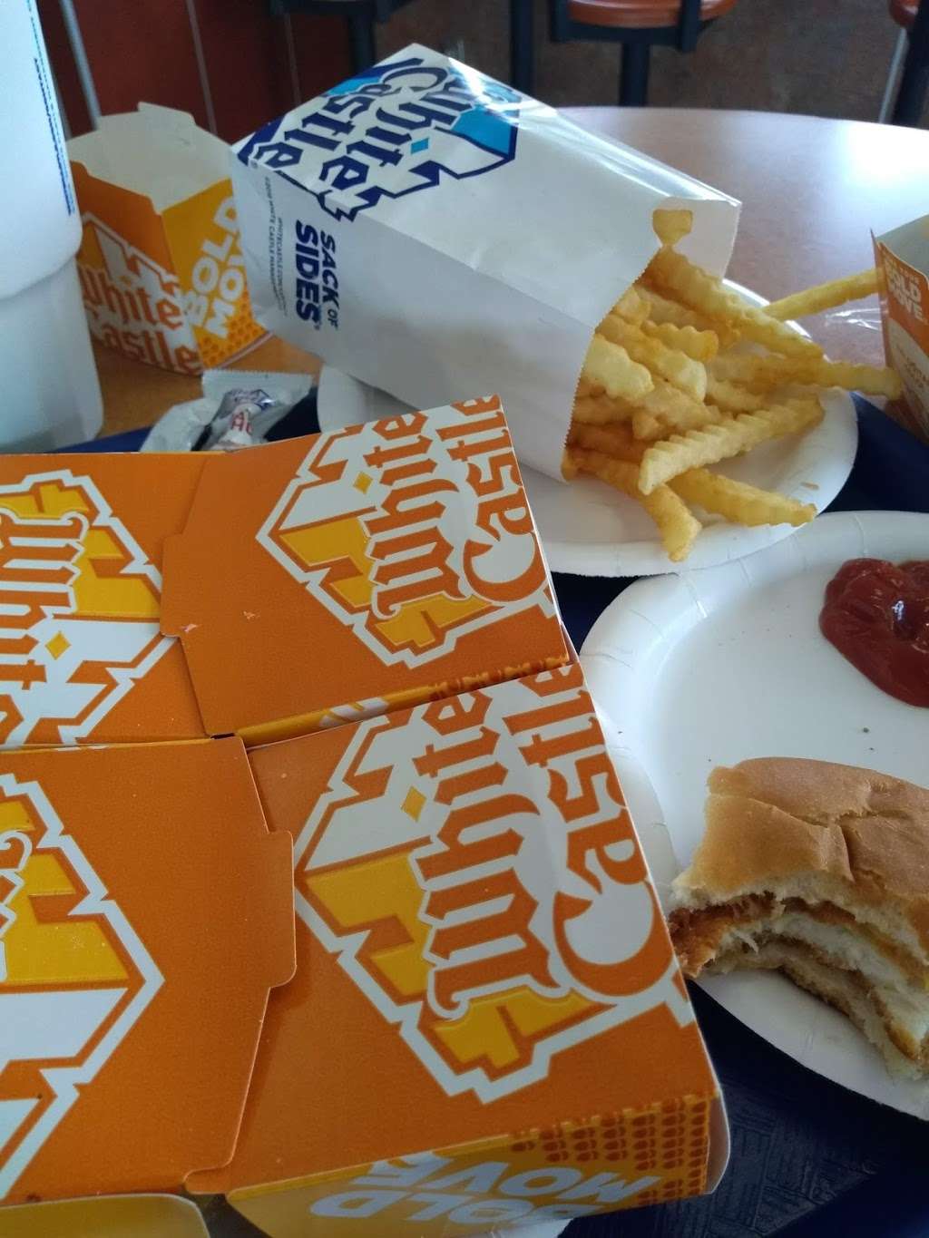 White Castle | 960 N Green St, Brownsburg, IN 46112, USA | Phone: (317) 858-8629