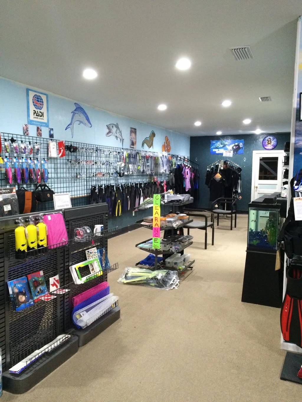 DFW Scuba Shop | 5200 Airport Fwy suite g, Haltom City, TX 76117, USA | Phone: (817) 838-5300