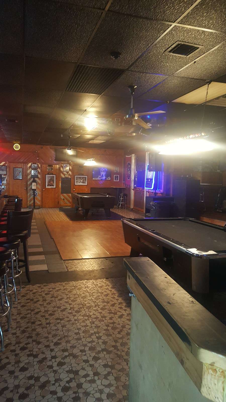 Mikejohnnys Sports Bar | 98 N 5th St, Darby, PA 19023, USA