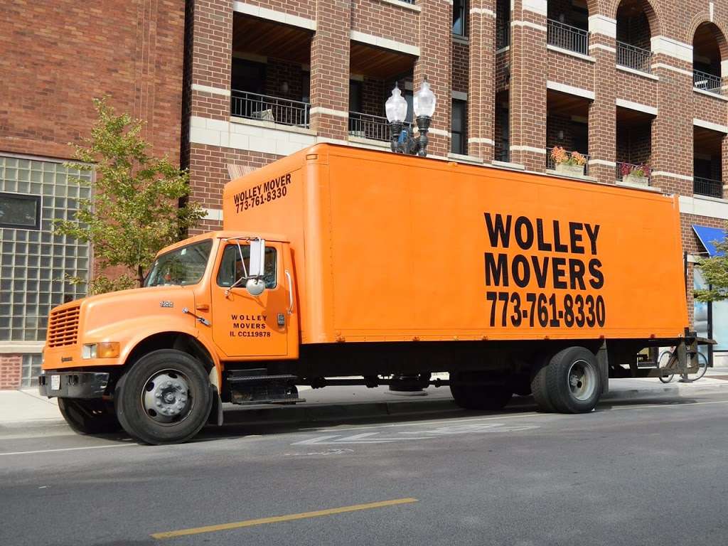 Wolley Movers Chicago | 1040 N Cicero Ave, Chicago, IL 60651, USA | Phone: (773) 761-8330