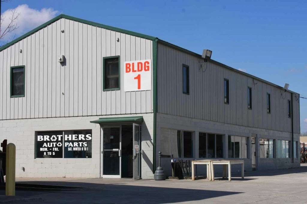 Brothers Auto Parts | 1000 S Kitley Ave, Indianapolis, IN 46203, USA | Phone: (317) 352-1681