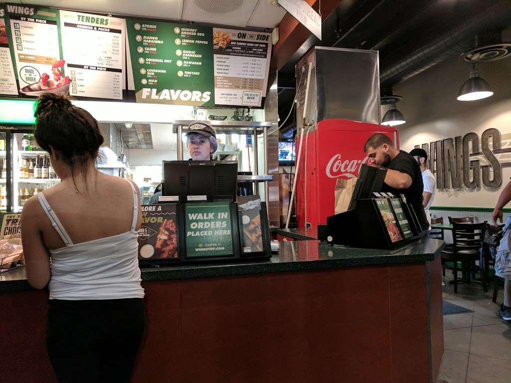 Wingstop | 121 Curtner Ave #30, San Jose, CA 95125, USA | Phone: (408) 275-9464
