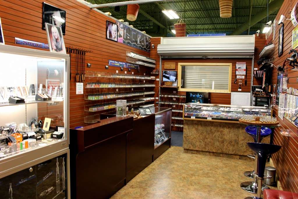 E-Smoke Shop | Pica Pica Plaza, 910 SE Military Dr, San Antonio, TX 78214, USA | Phone: (210) 778-5941