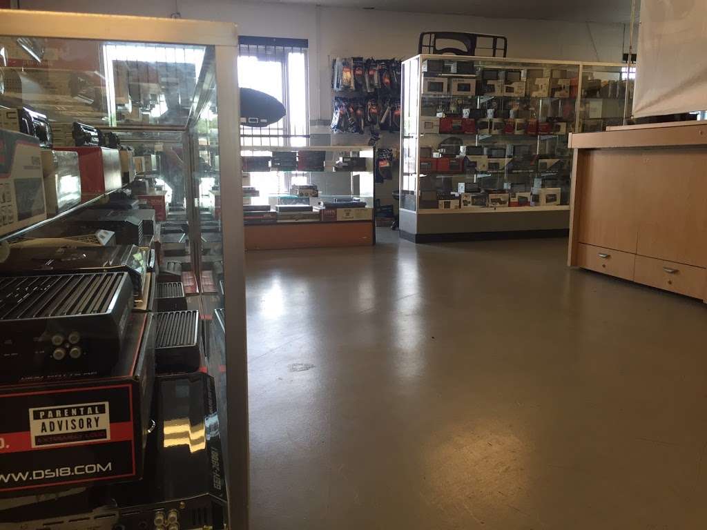 Xtreme Car Audio | 70 Federal Blvd, Denver, CO 80219, USA | Phone: (720) 309-1416