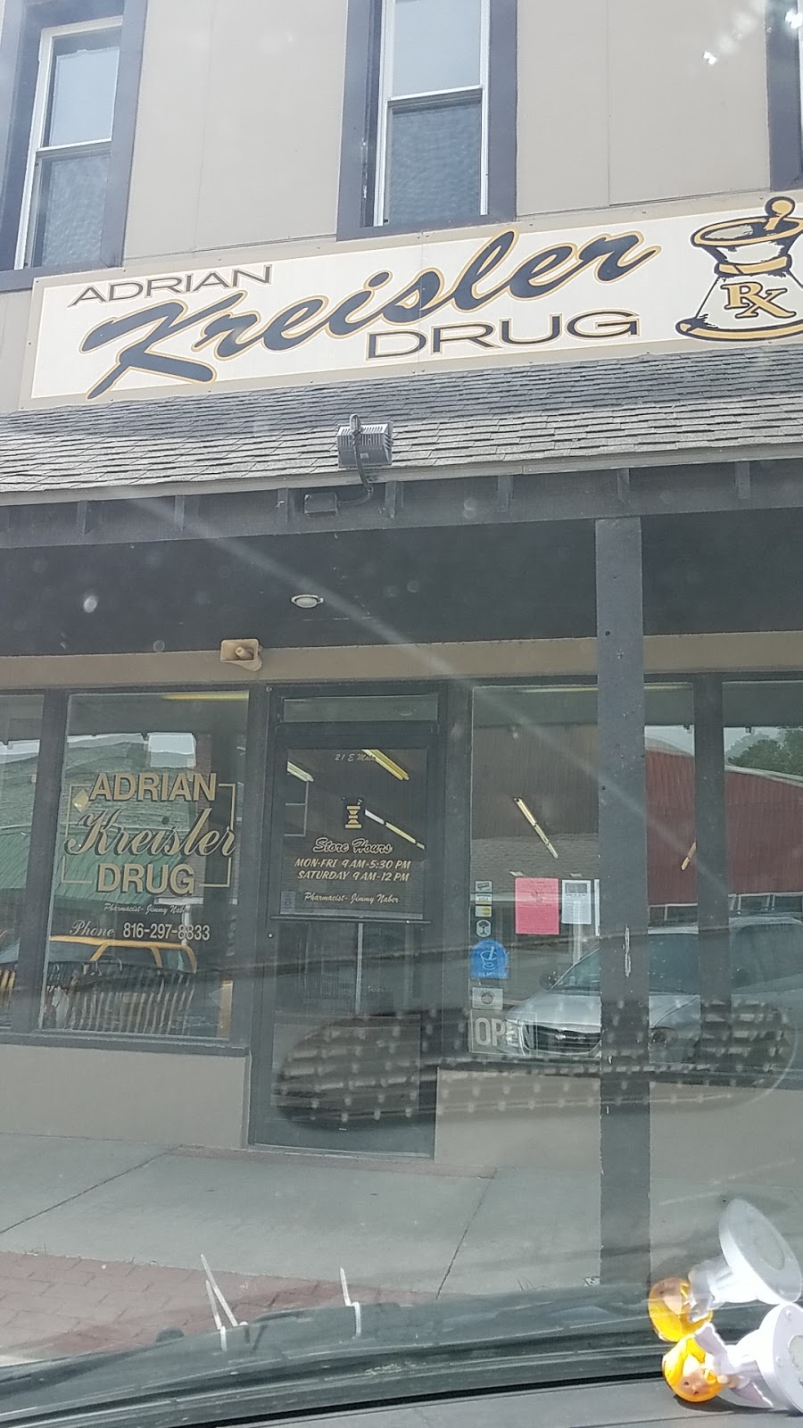 Adrian Kreisler Drug & Floral | 21 E Main St, Adrian, MO 64720, USA | Phone: (816) 297-8833