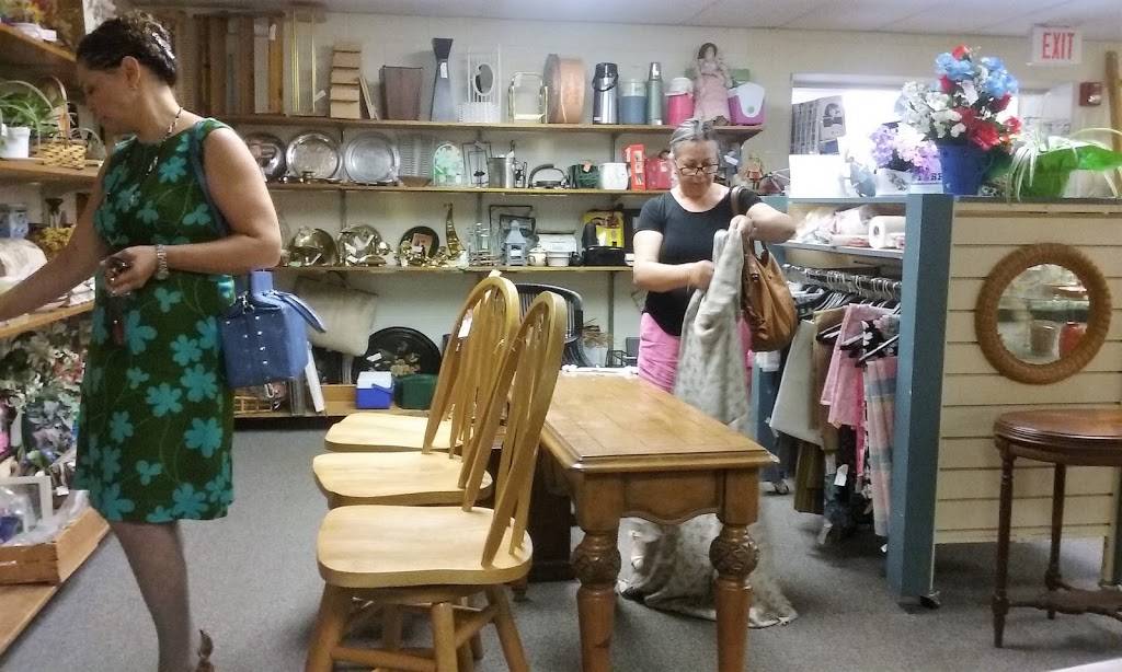 Riddle Thrift Shop | 1048 W Baltimore Pike, Media, PA 19063, USA | Phone: (484) 227-4074