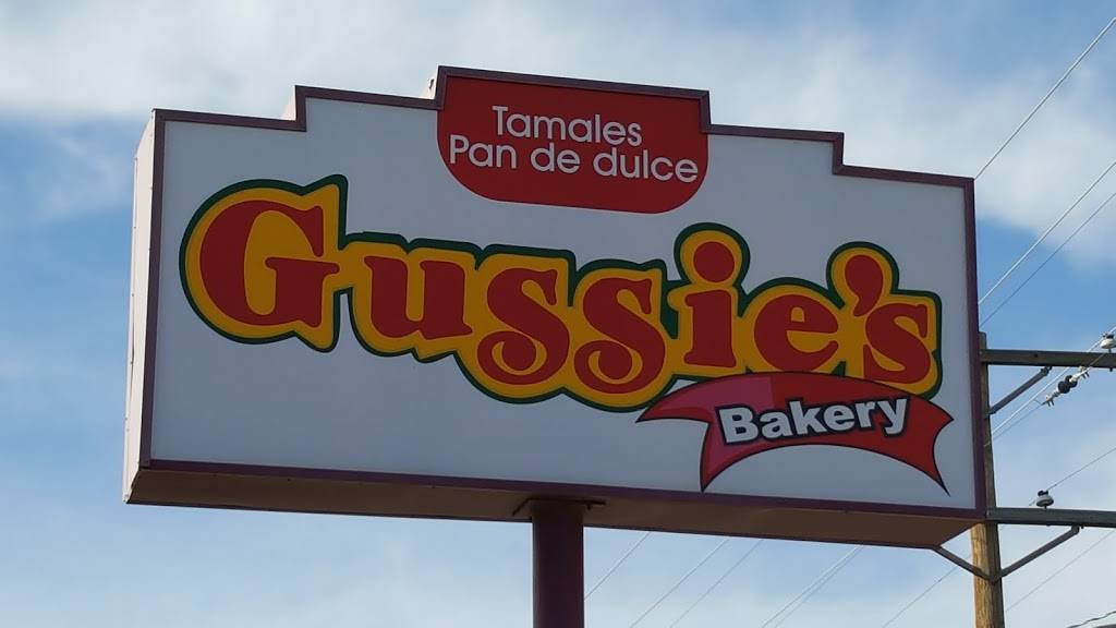 Gussies Tamales & Bakery | 2200 N Piedras St, El Paso, TX 79930, USA | Phone: (915) 566-8209