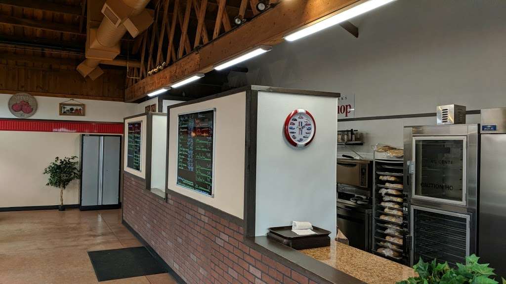 Three Oaks Sub Shop | 5 W Ash St, Three Oaks, MI 49128, USA | Phone: (269) 820-2057