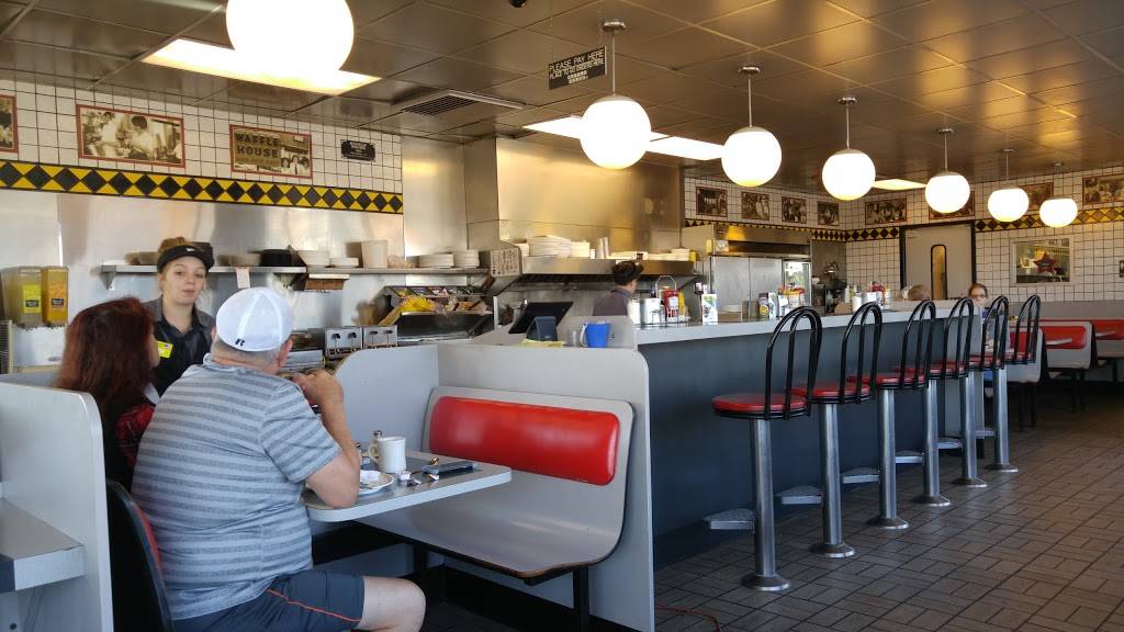 Waffle House | 2210 N Aspen Ave, Broken Arrow, OK 74012, USA | Phone: (918) 258-4754