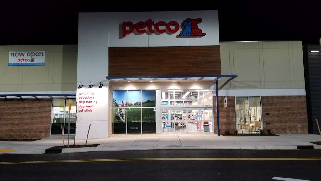 Petco Animal Supplies | 3969 Boston St, Baltimore, MD 21224, USA | Phone: (410) 951-7601