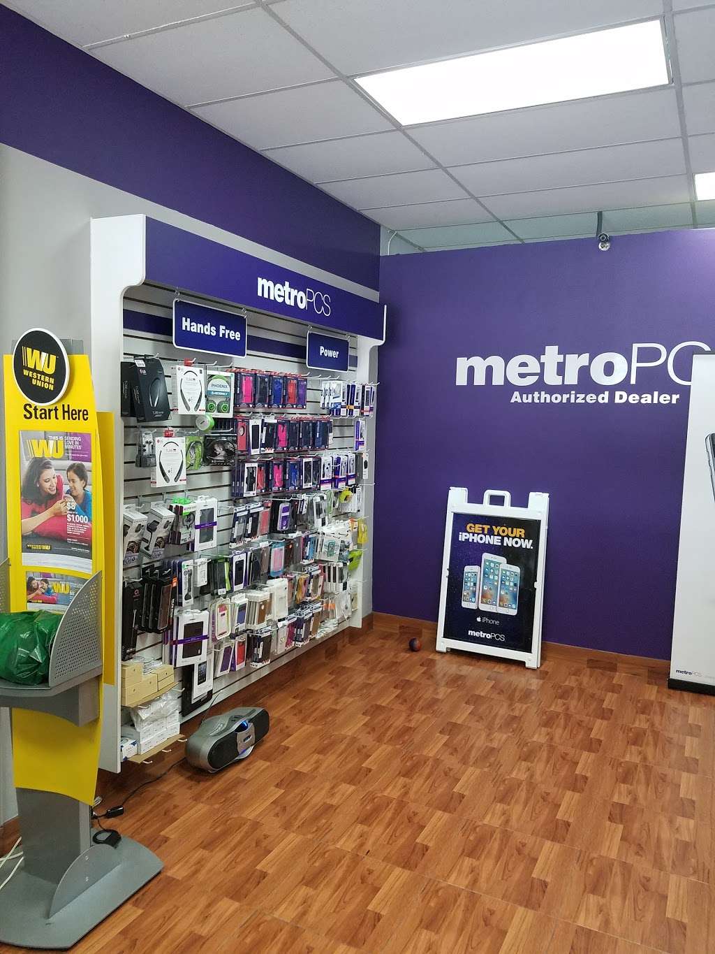 Metro by T-Mobile | 6831 Miramar Pkwy, Miramar, FL 33023, USA | Phone: (954) 983-1787