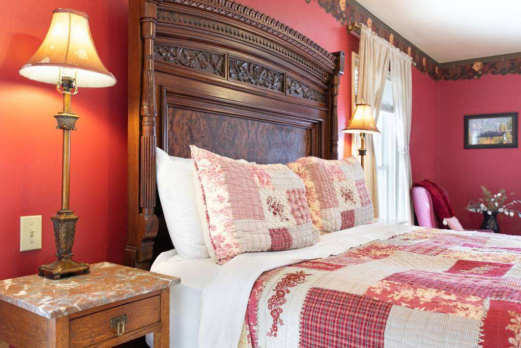 Rose Street Bed & Breakfast | 200 Rose St, Georgetown, CO 80444, USA | Phone: (303) 578-7844