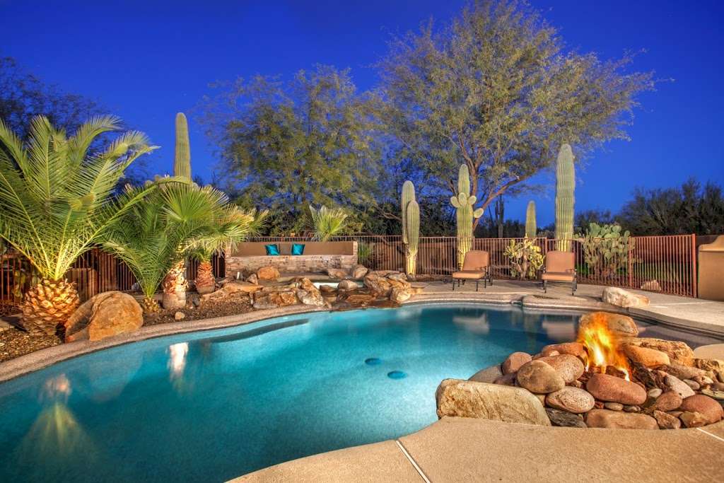 Arizona Vacation Rentals | 5350 E High St, Phoenix, AZ 85054 | Phone: (888) 711-8105