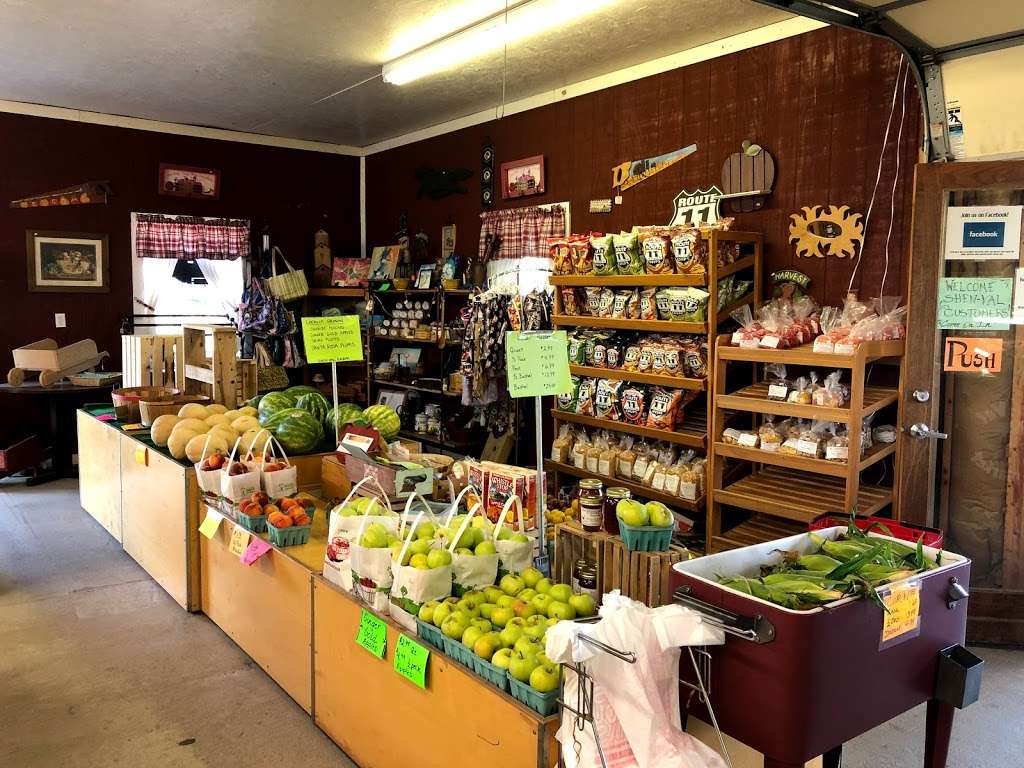 Shen Val Farm Market | 2180 Fairfax Pike #1814, White Post, VA 22663, USA | Phone: (540) 868-0366