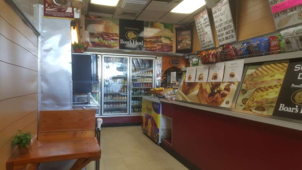 Sunnys Bagel & Deli | 642 Wantagh Ave, Levittown, NY 11756, USA | Phone: (516) 796-8695