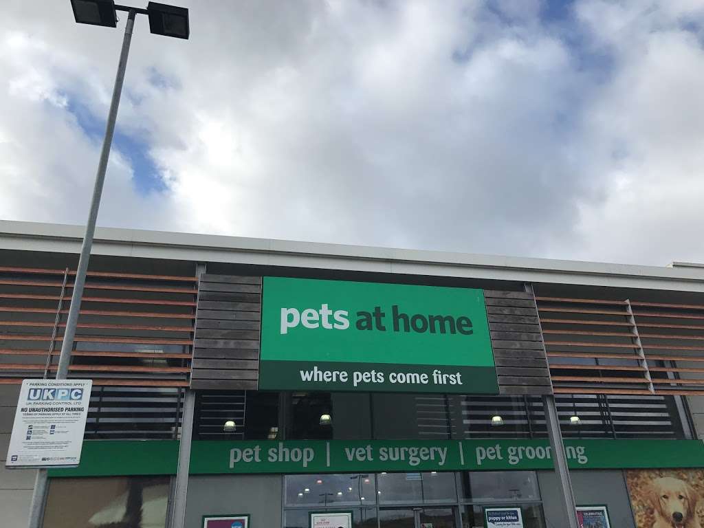 Pets at Home Tunbridge Wells | 3, Fountains Retail Park, Dowding Way, Tunbridge Wells TN2 3FB, UK | Phone: 0345 600 9671