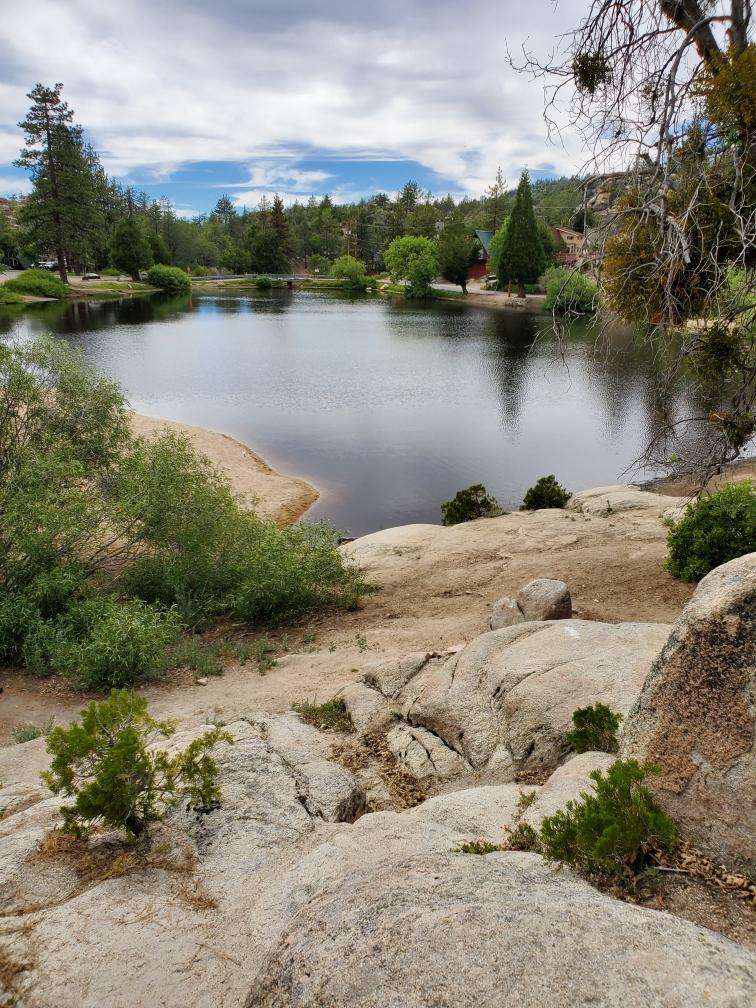 Arrowbear Park and Tucker Field | 33211 Arrowbear Dr, Arrowbear Lake, CA 92382, USA | Phone: (909) 337-7275