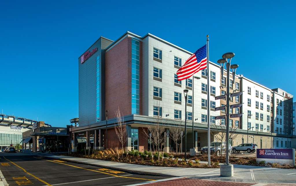 Hilton Garden Inn Foxborough Patriot Place | 27 Patriot Pl, Foxborough, MA 02035 | Phone: (508) 543-2040