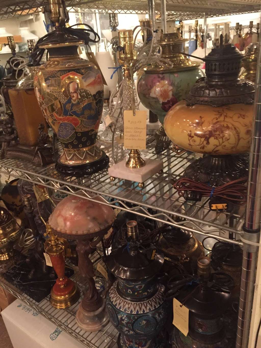 Appleton Antique Lighting | 801 Boylston St, Chestnut Hill, MA 02467 | Phone: (617) 566-5322