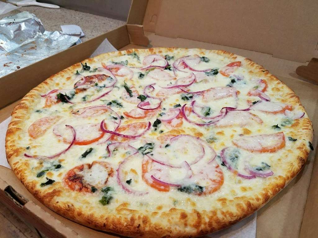 Pizzaiola | 344 W Main St, Leola, PA 17540, USA | Phone: (717) 656-6665
