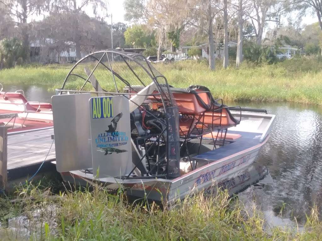 ALLIGATORS UNLIMITED AIRBOAT NATURE TOURS | 14400 Reese Dr, Lake Wales, FL 33898, USA | Phone: (863) 696-0313
