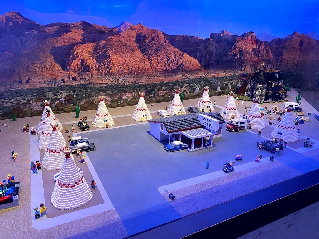 LEGOLAND Discovery Center Arizona | 5000 S Arizona Mills Cir STE 135, Tempe, AZ 85282, USA | Phone: (855) 450-0558