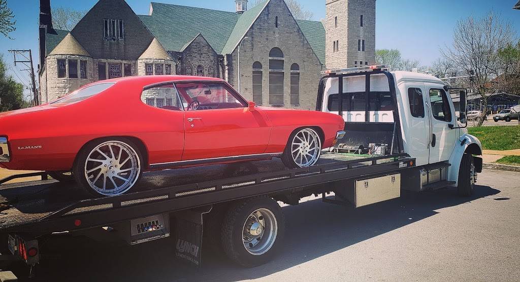 Classic towing and recovery | Not A Retail Location, 3332 Tennyson Ave, Breckenridge Hills, MO 63114, USA | Phone: (314) 766-3575