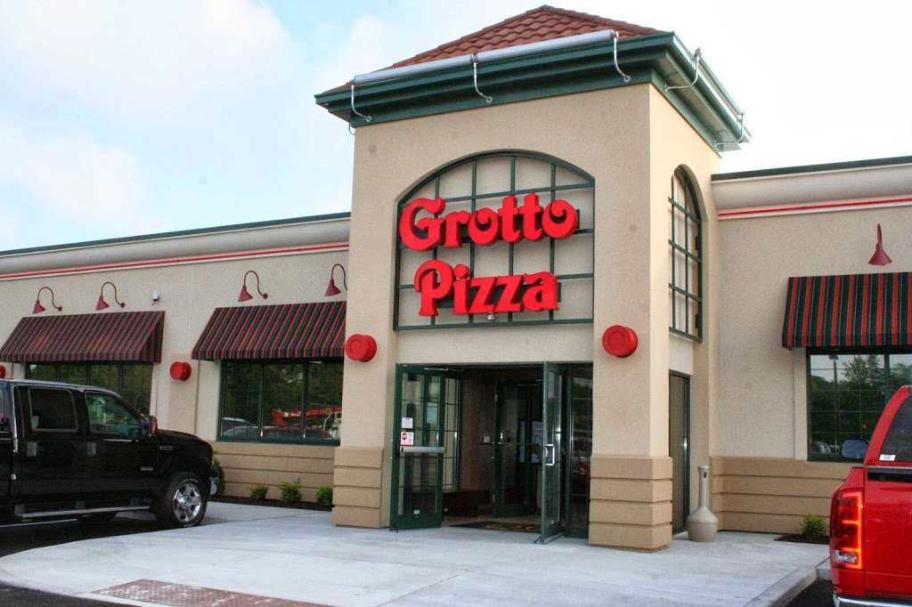 Grotto Pizza | 102 Silicato Parkway, Milford, DE 19963, USA | Phone: (302) 725-5111