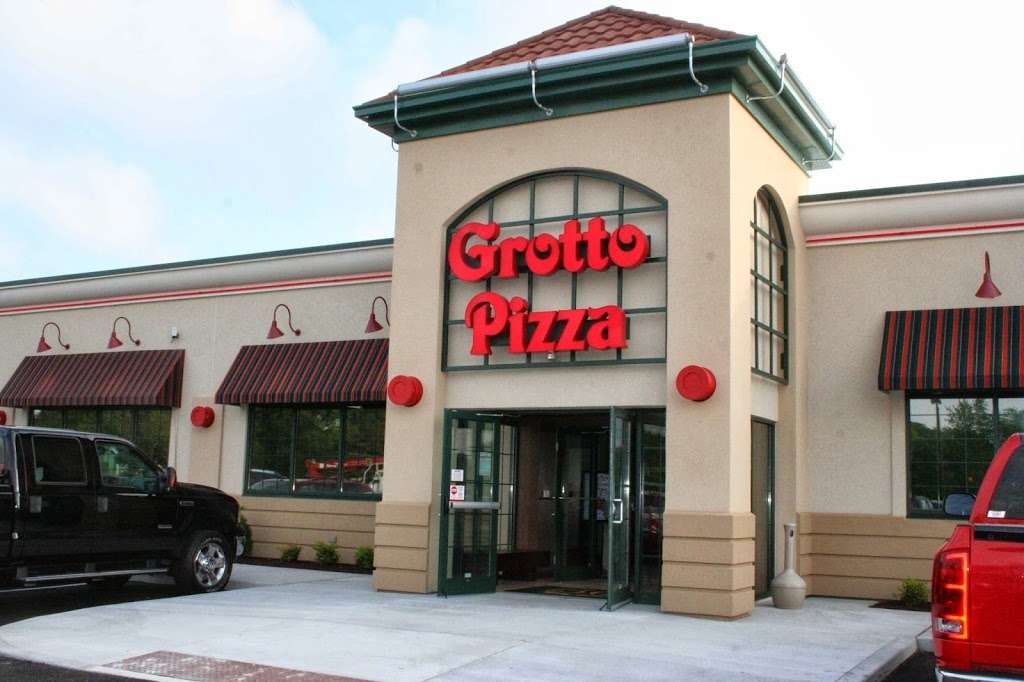 Grotto Pizza | 102 Silicato Parkway, Milford, DE 19963 | Phone: (302) 725-5111