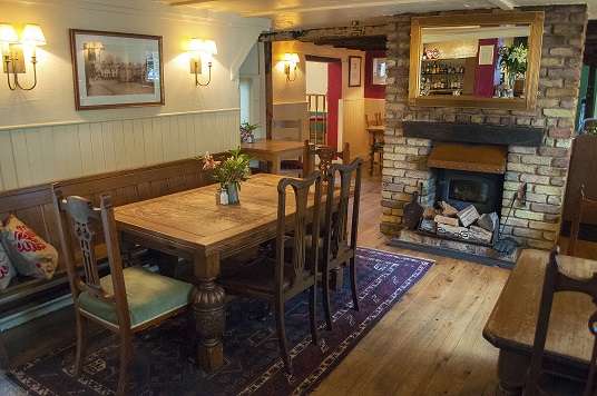 The Dukes Head | High St, Hatfield Broad Oak, Hatfield Broad Oak nr. Bishops Stortford CM22 7HH, UK | Phone: 01279 718598