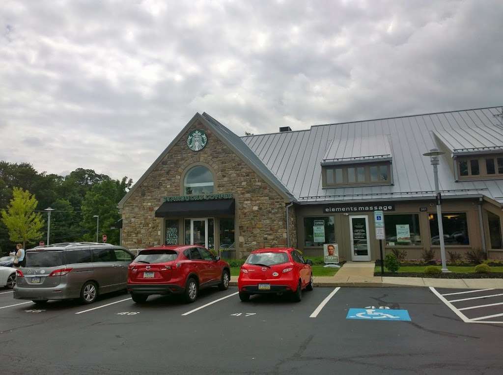 Starbucks | 301 Horsham Rd, Horsham, PA 19044, USA | Phone: (215) 672-7427