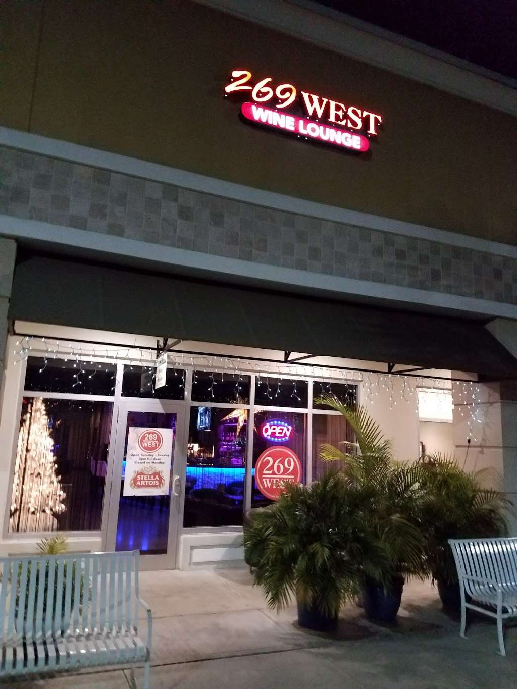 269 West Wine Bar | 269 West Rd, Ocoee, FL 34761, USA | Phone: (407) 347-5800