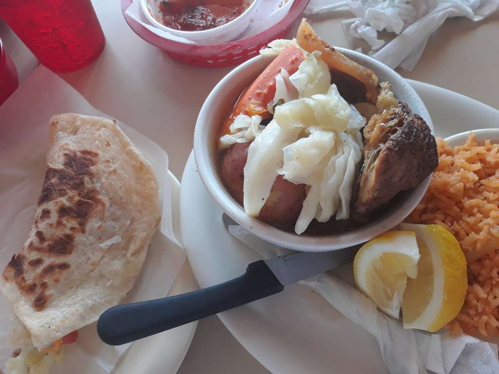 Taqueria El Tapatio De Jalisco | 5323 Roosevelt Ave, San Antonio, TX 78214, USA | Phone: (210) 924-2777