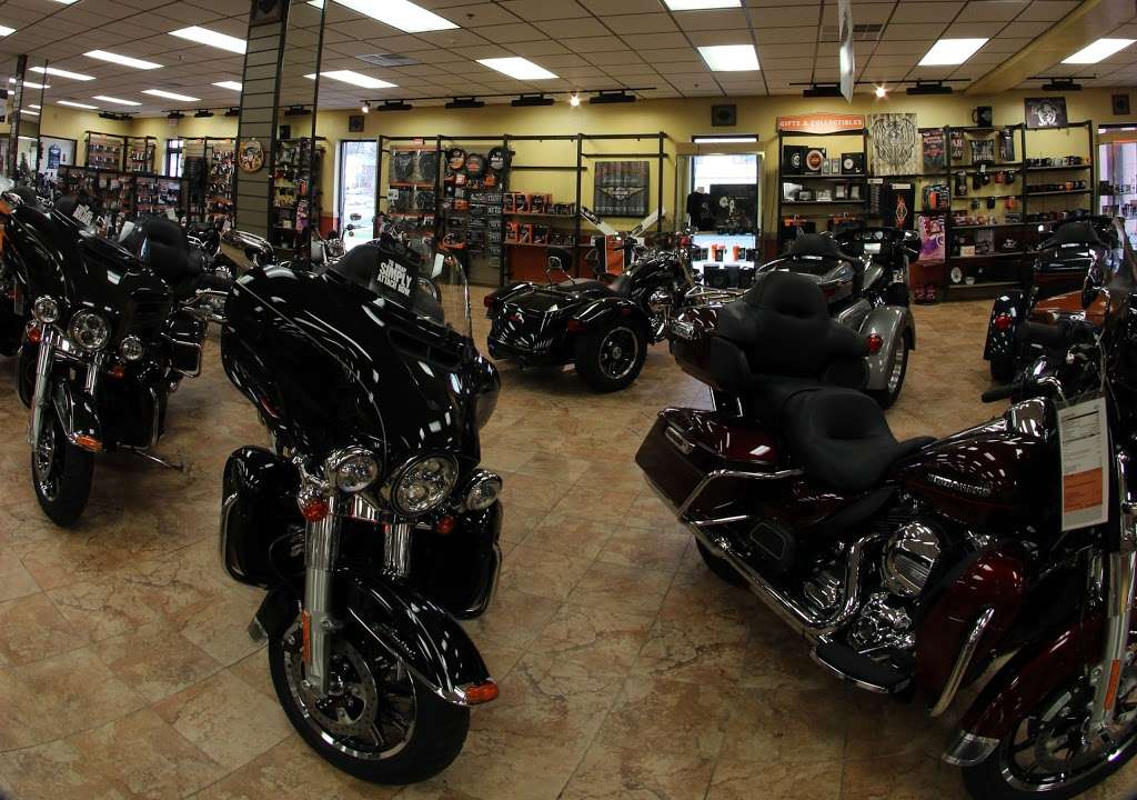 1st Capital Harley-Davidson | 100 Arsenal Rd, York, PA 17404, USA | Phone: (717) 854-3214