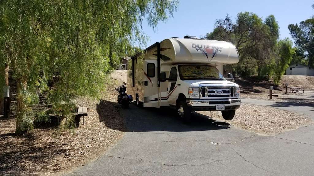 Oak Park Campground | 901 Quimsa Drive, Simi Valley, CA 93065, USA | Phone: (805) 654-3951