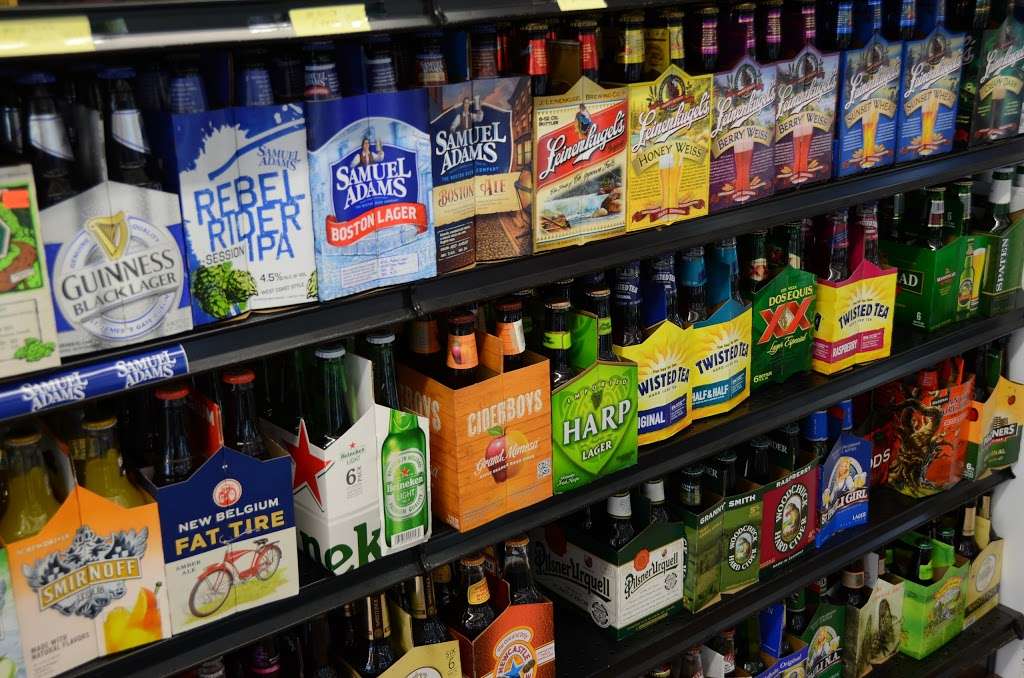 Jays Liquors | 4050 Wolf Rd, Oswego, IL 60543, USA | Phone: (630) 636-6111