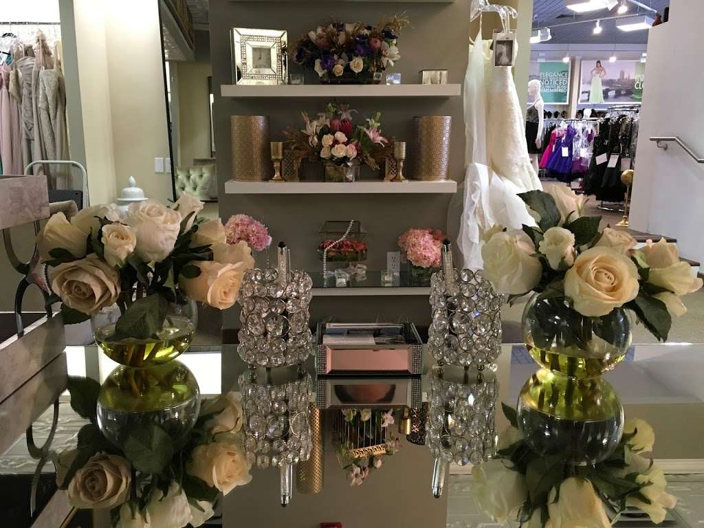 Winston Wedding Group | 1 Store Hill Rd #105, Old Westbury, NY 11568 | Phone: (631) 928-1575