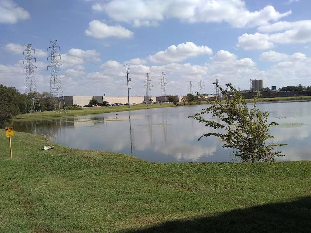 Lock-Box Storage | 2304 I-35E, Carrollton, TX 75006, USA | Phone: (972) 242-0051