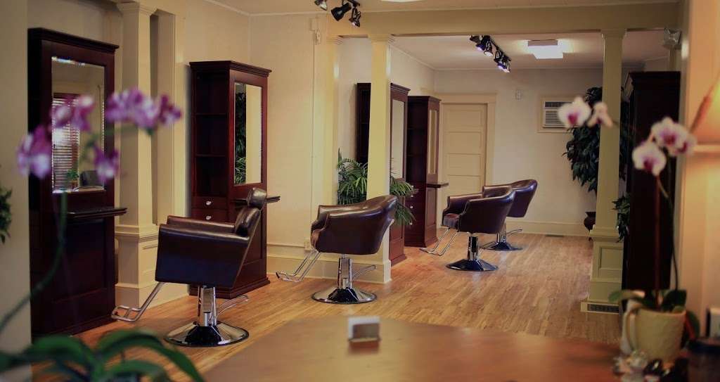 Hudson & Canal, Salon~Barber~Nails | 22 Hudson Ave, Red Bank, NJ 07701, USA | Phone: (732) 212-1990