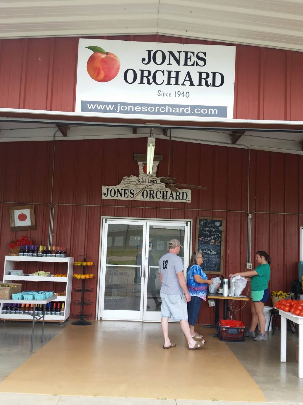 Jones Orchard | 7170 TN-3 N, Millington, TN 38053, USA | Phone: (901) 873-3150