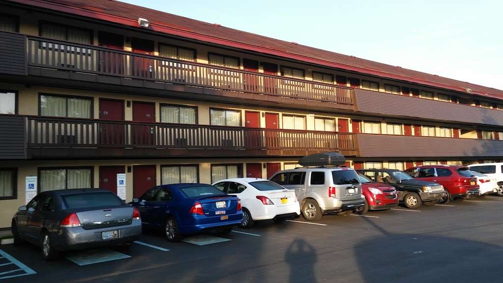 Red Roof Inn Allentown Airport | 1846 Catasauqua Rd, Allentown, PA 18109, USA | Phone: (610) 264-5404