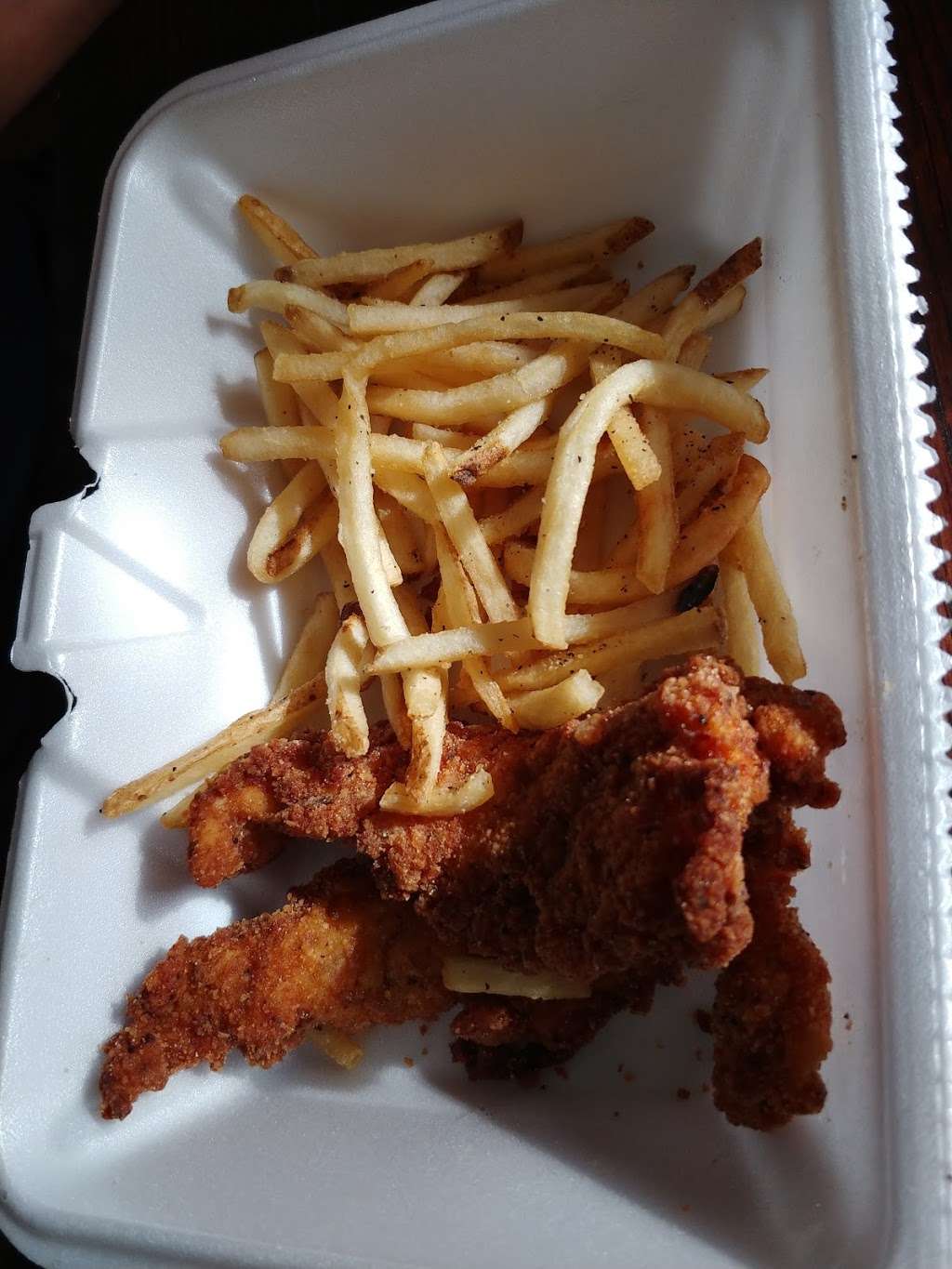 Strips Chicken | 1110 E Santa Fe St, Olathe, KS 66061, USA | Phone: (913) 210-5170