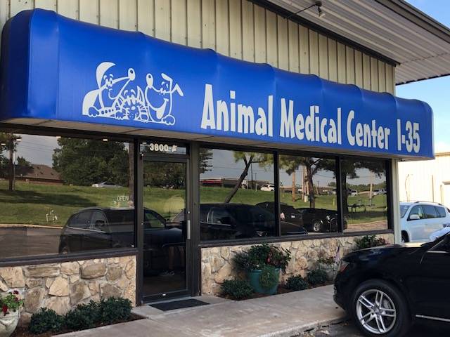 Animal Medical Center I-35 | 3800 E 2nd St, Edmond, OK 73034, USA | Phone: (405) 359-6301