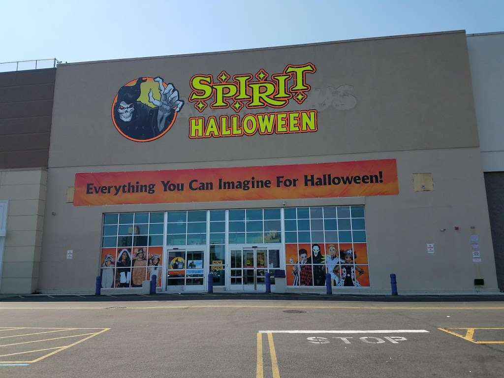 Spirit Halloween | 8973 Bay Pkwy, Brooklyn, NY 11214, USA | Phone: (866) 586-0155