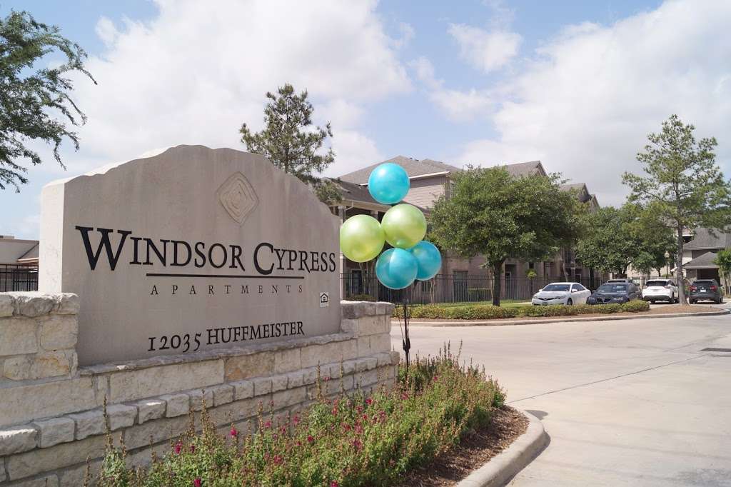 Windsor Cypress Apartments | 12035 Huffmeister Rd, Cypress, TX 77429 | Phone: (832) 237-0600