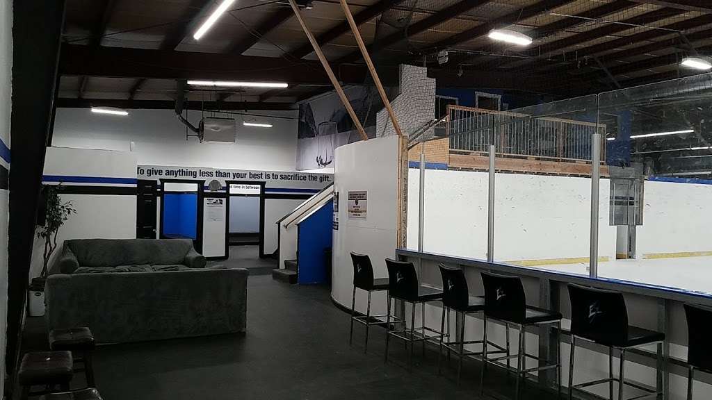 Beyond the Edge Hockey Development, LLC | 29850 Skokie Hwy c, Lake Bluff, IL 60044, USA | Phone: (262) 308-0356