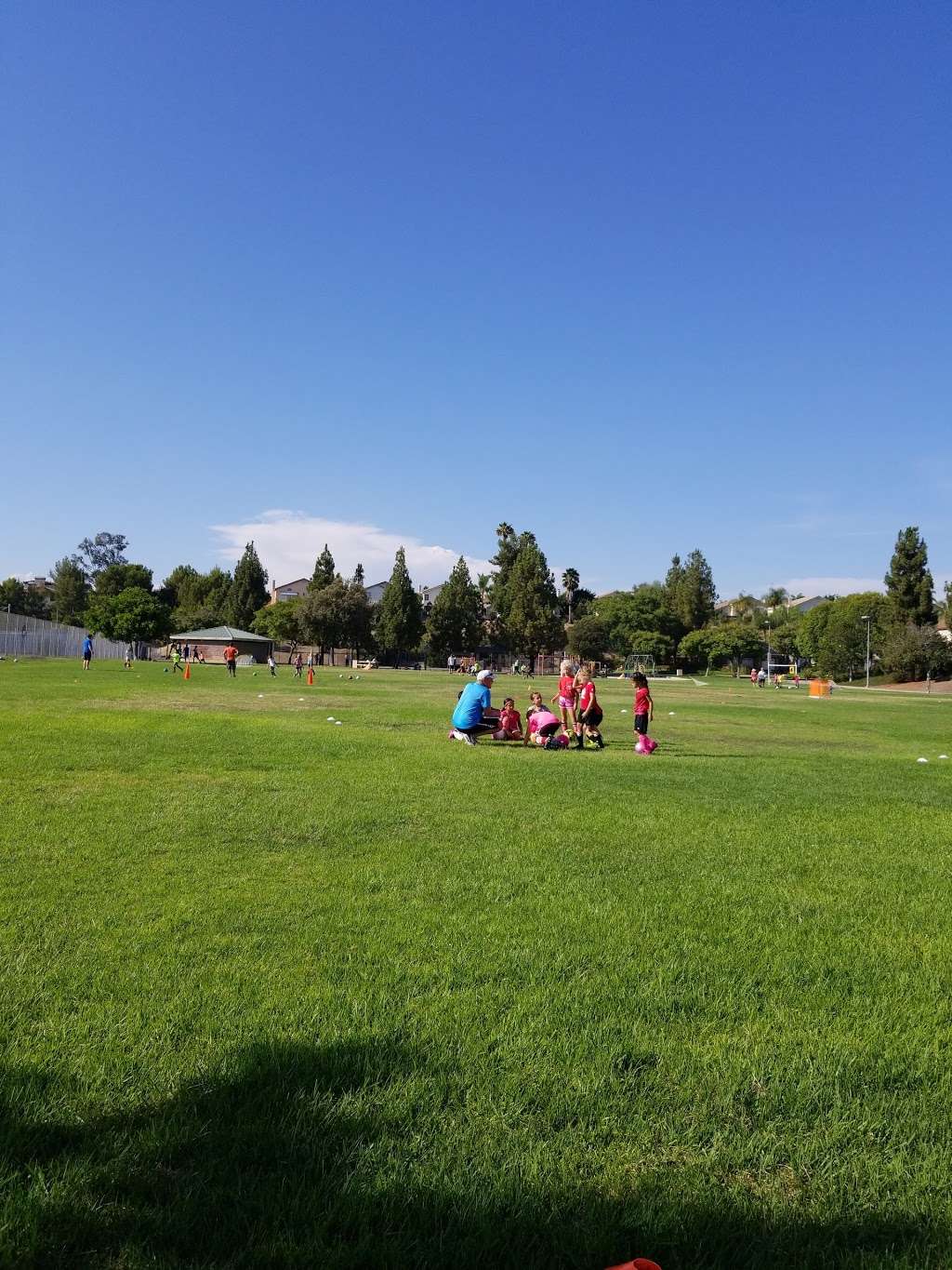 Adobe Bluffs Neighborhood Park | 8805 Gainsborough Ave, San Diego, CA 92129, USA | Phone: (858) 538-8132